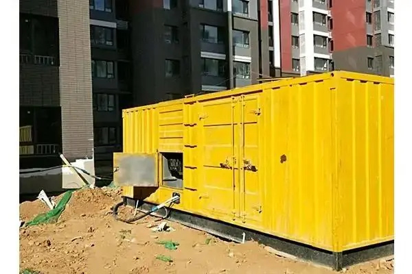 凌源发电机租赁中燃油压力过低会对发动机的哪些部件造成损坏？