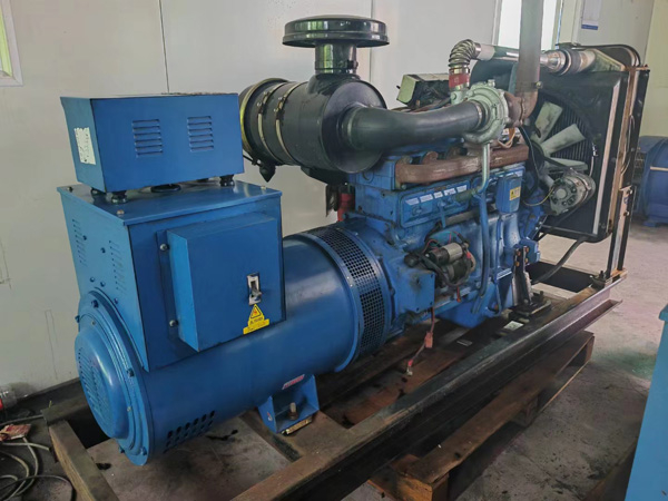 凌源100kW柴油发电机组使用多级机油有哪些优缺点？